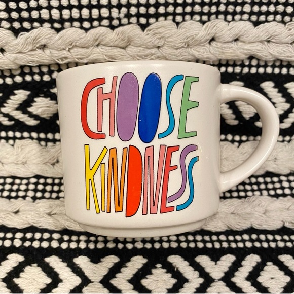 QE Queer Eye LGBTQ Pride Coffee Mug Choose Kindness 14 oz Cup Rainbow Netflix - Picture 3 of 6